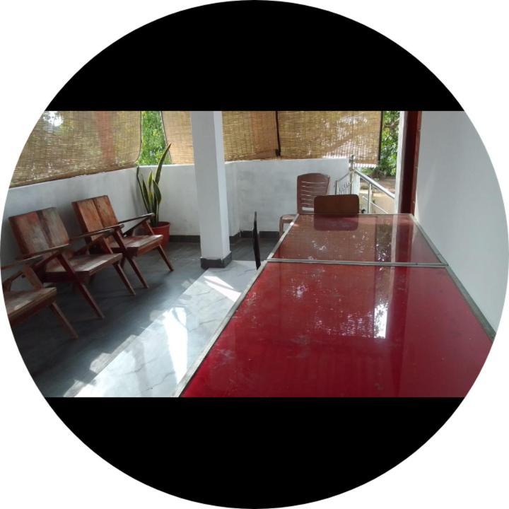Dinesh Guest House Kataragama Exteriér fotografie